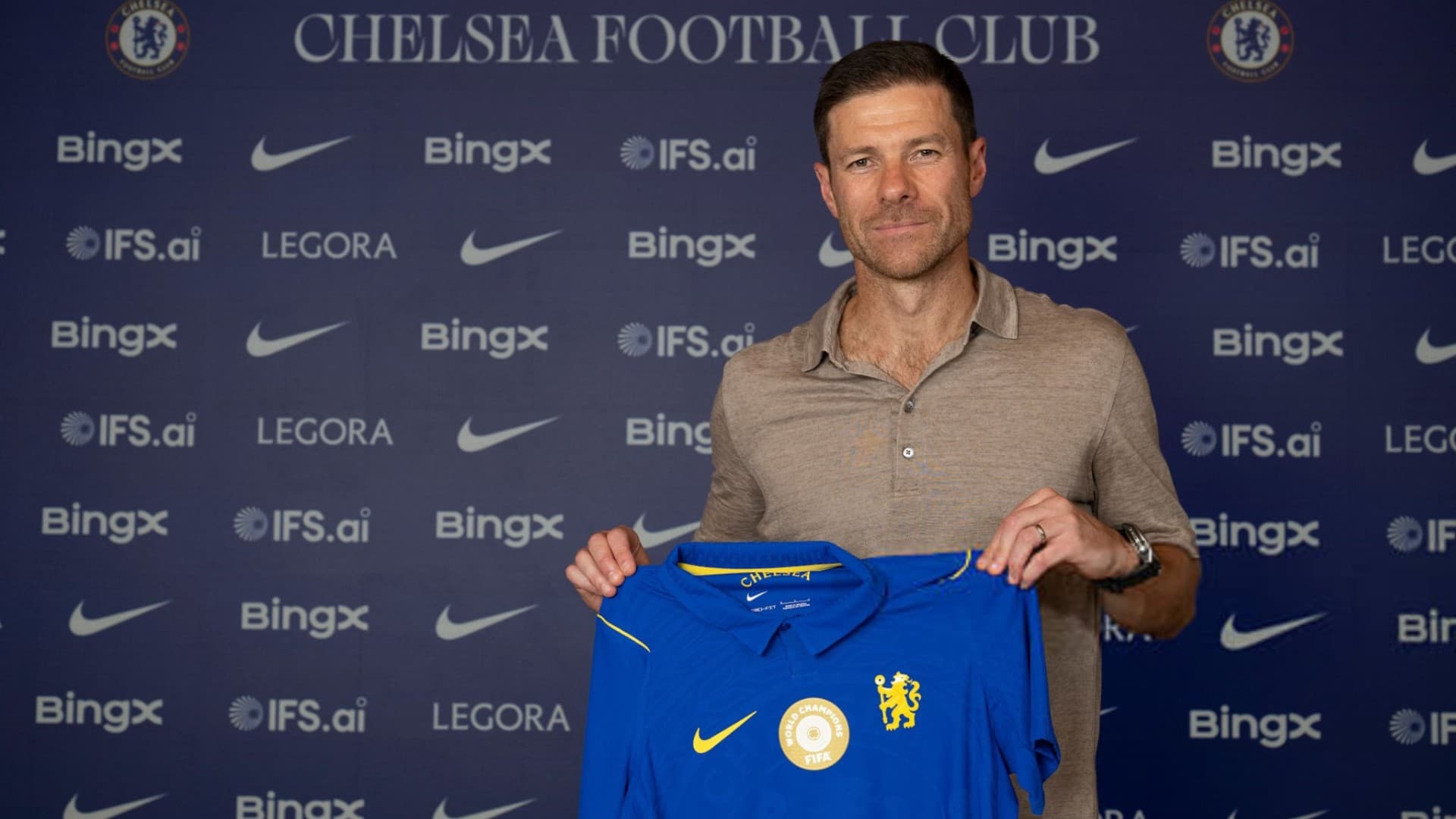 Xabi Alonso Arrives at Chelsea - How Did Alonso's 1st Day Go at Chelsea